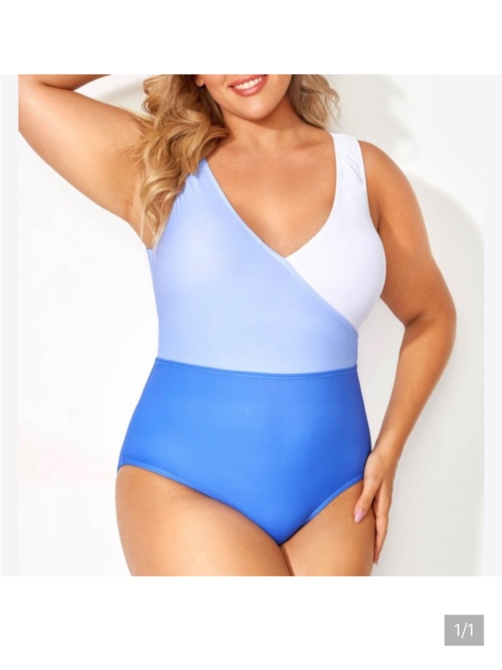 Plus-Size Colorblock V-Neck One-Piece Swimsuit - White & Blue